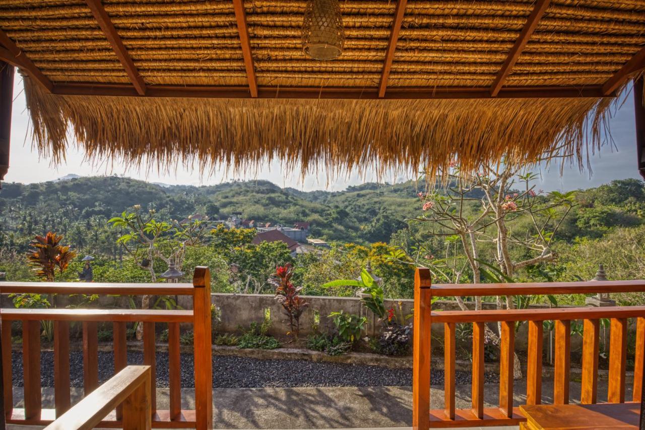 Alit Cottage Batumadeg エクステリア 写真